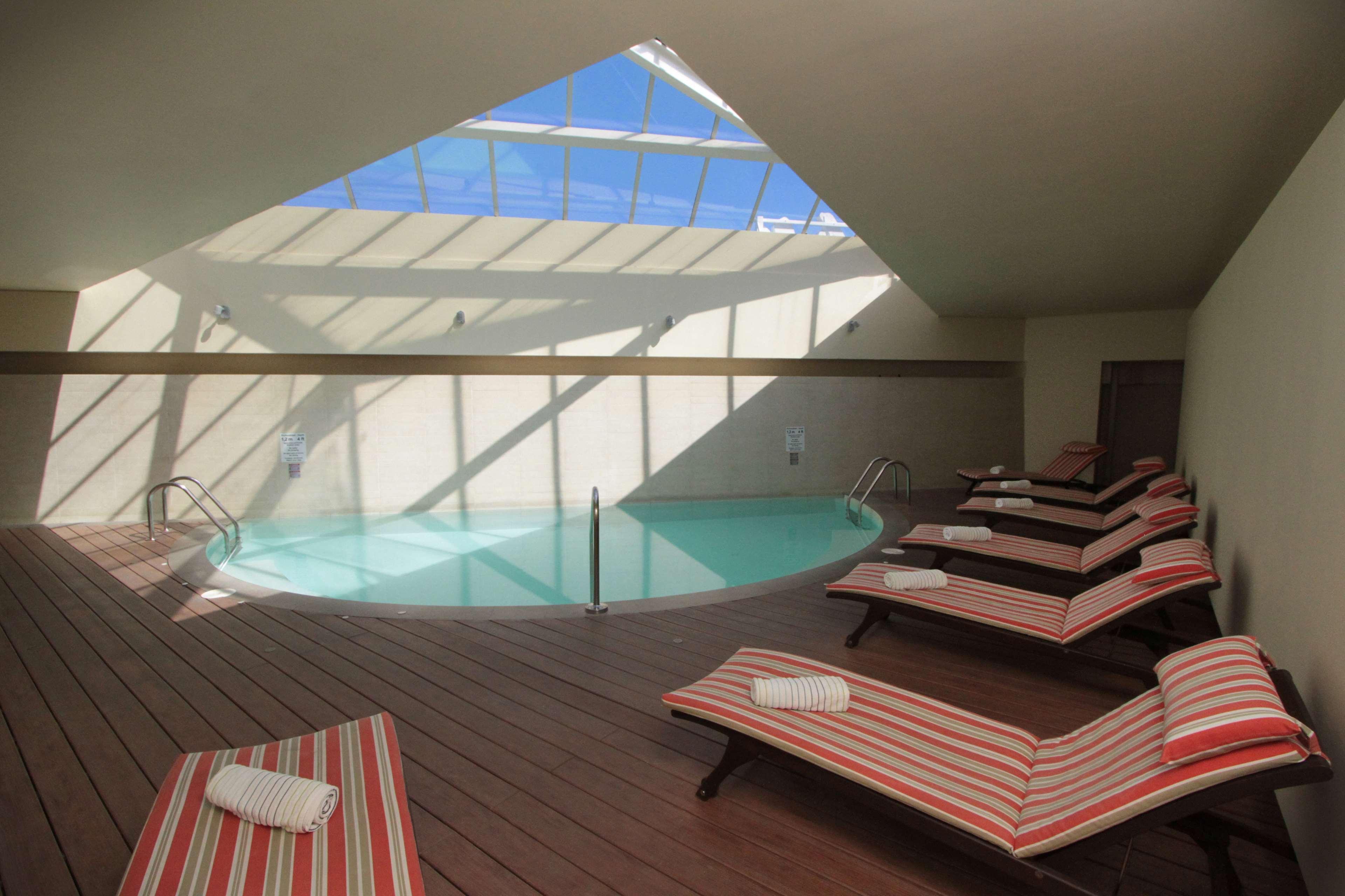 Radisson Hotel Puerto Varas Eksteriør billede The spa at the hotel